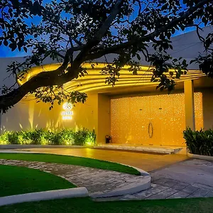 Avenra Gardens Hotel Negombo